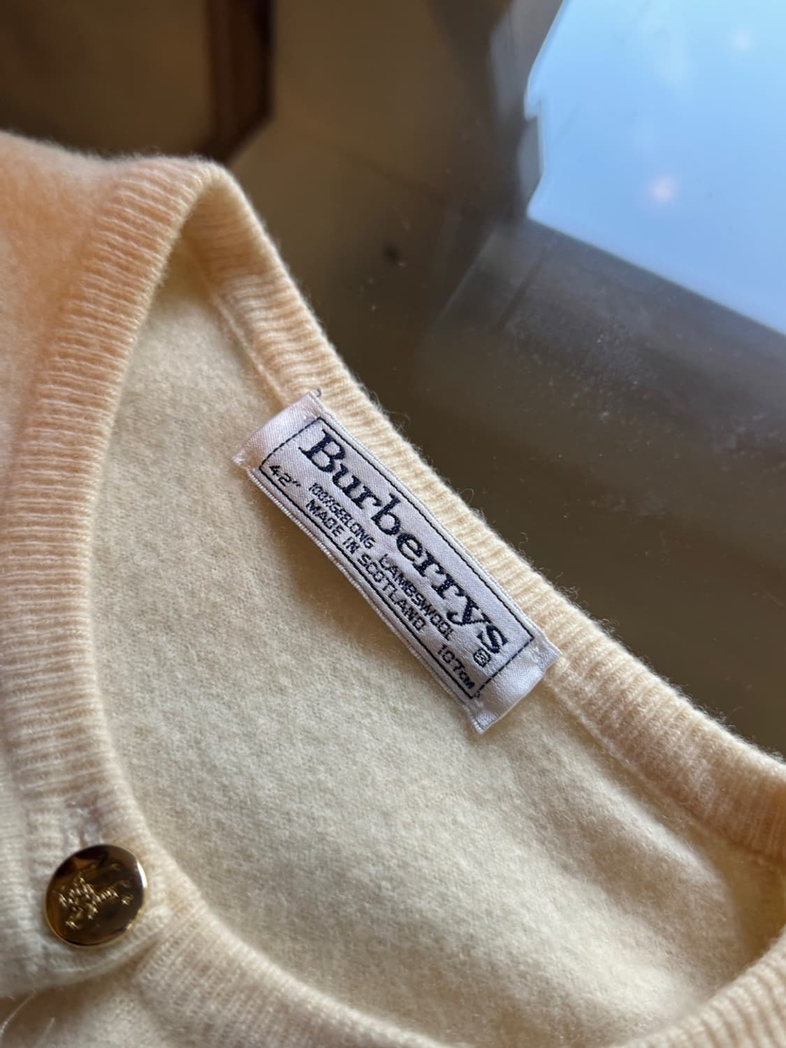 버버리 램스울 금장 가디건 55 상품이미지8