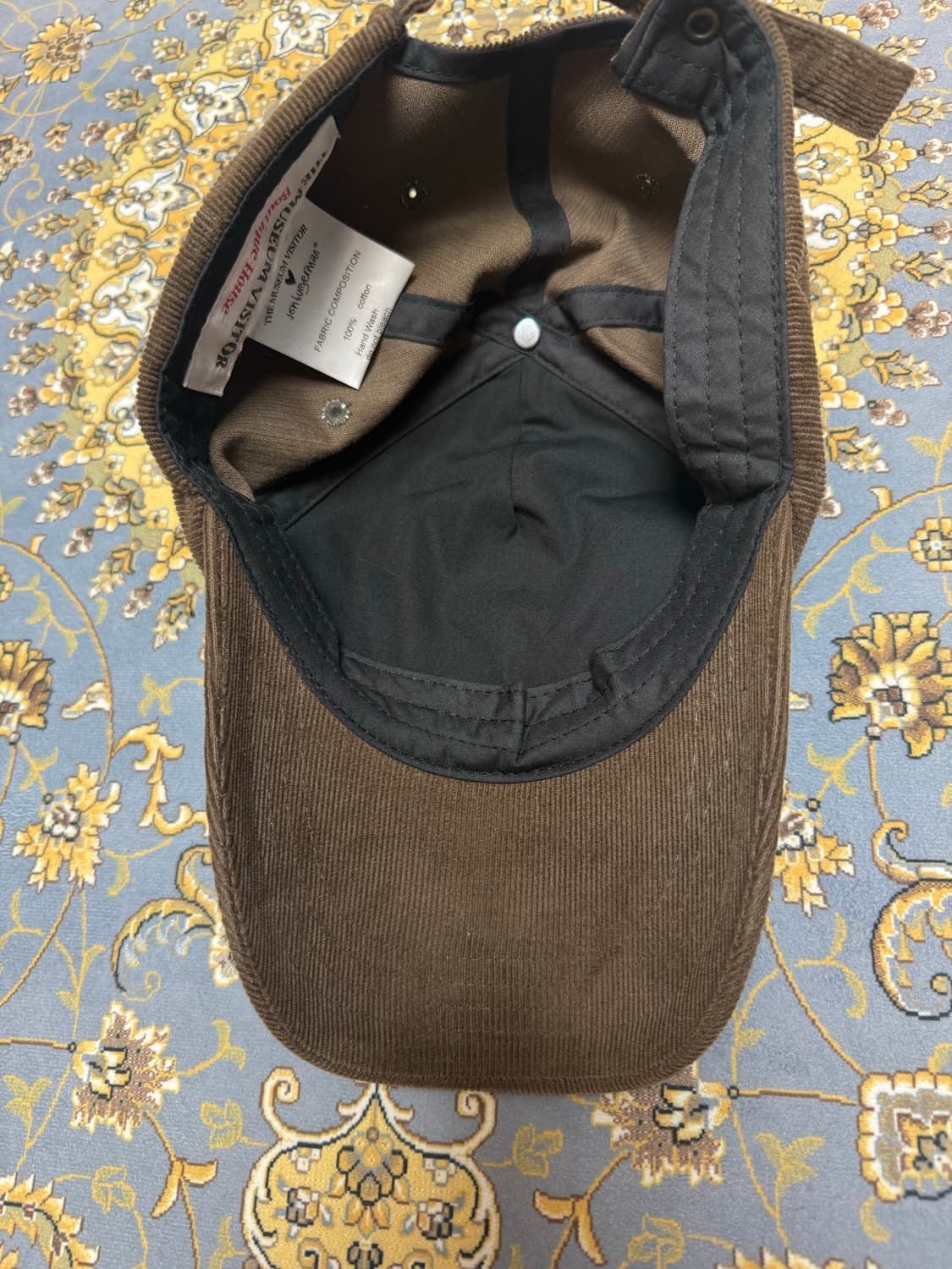 더뮤지엄비지터 X 존 버거맨 볼캡 상품이미지4