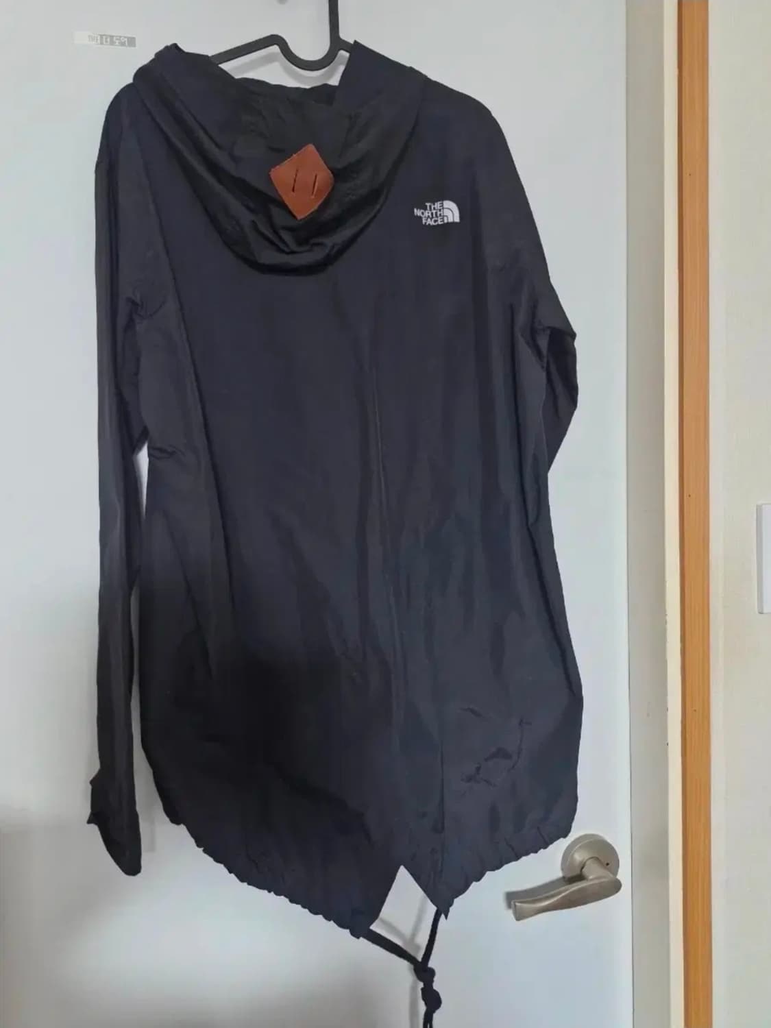 노스페이스바람막이팝니다  상품이미지3