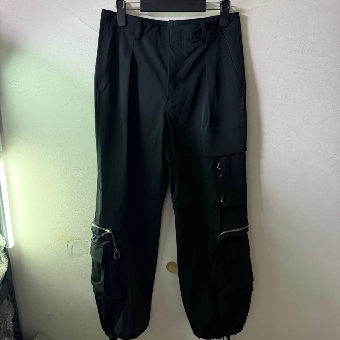 우영미 파리 디테일 카고팬츠 46 (케어탭 제거) 상품이미지1