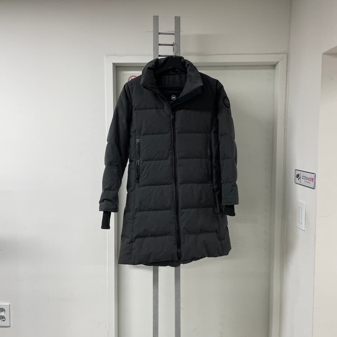 캐나다구스 블랙라벨 롱 패딩 S(W) 상품이미지1