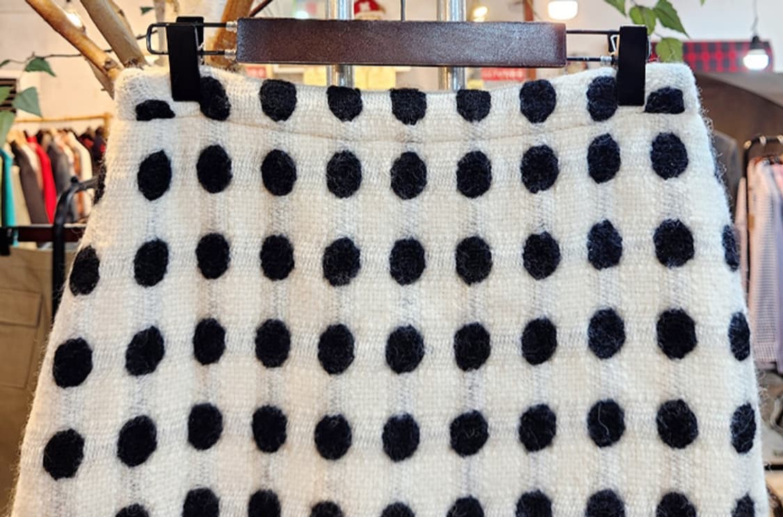 49AV junko shimada 도톰한 울 아이보리 도트 스커트 상품이미지2