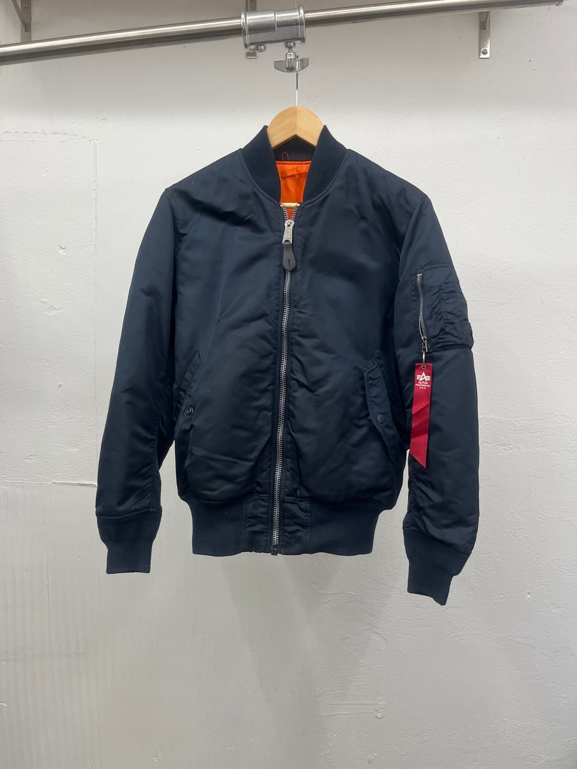 M) ALPHA INDUSTRIES FLIGHT JACKET 상품이미지1