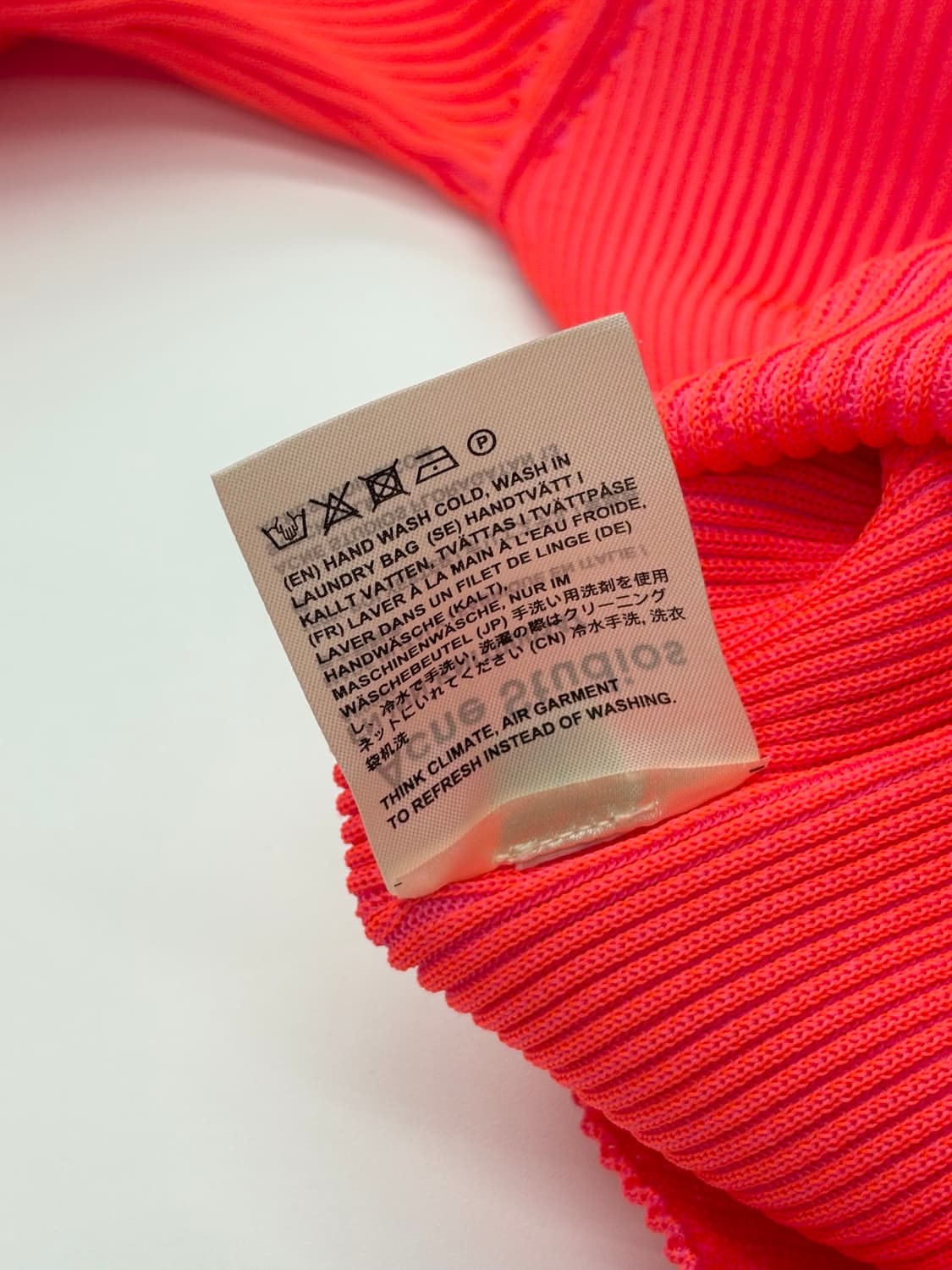 Acne Studio 아크네스튜디오 네온 오렌지 플리츠 모크넥 슬리브 상품이미지8