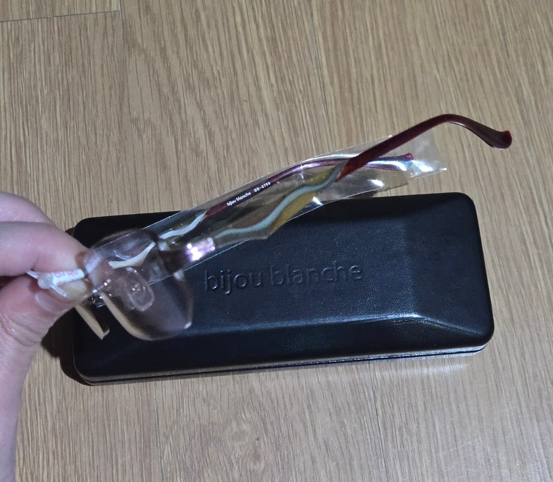 새상품) 비쥬블랑쉬 무테 안경 상품이미지4