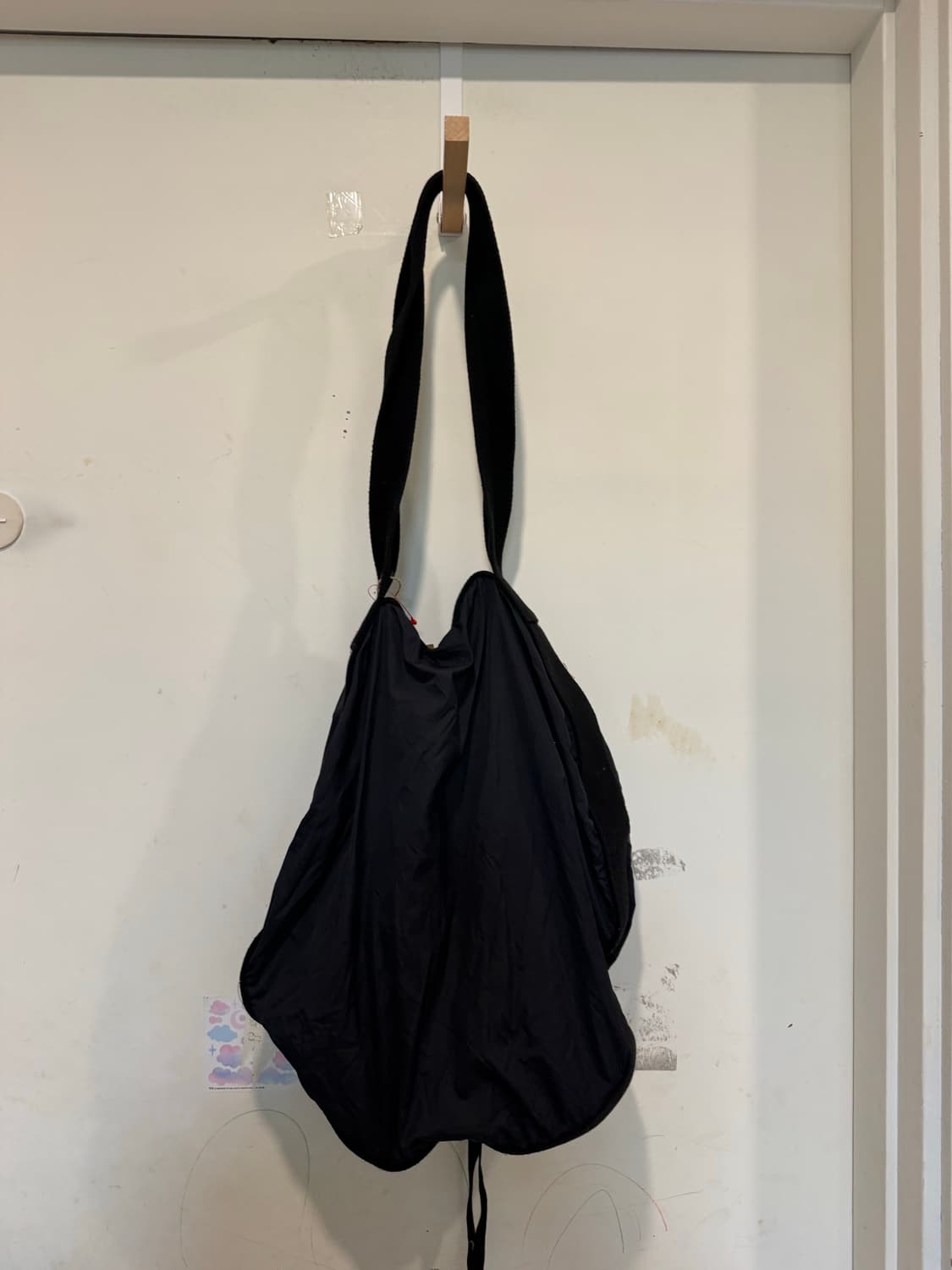 새상품 모노크롬 나일론 동그라미 숄더백 상품이미지6