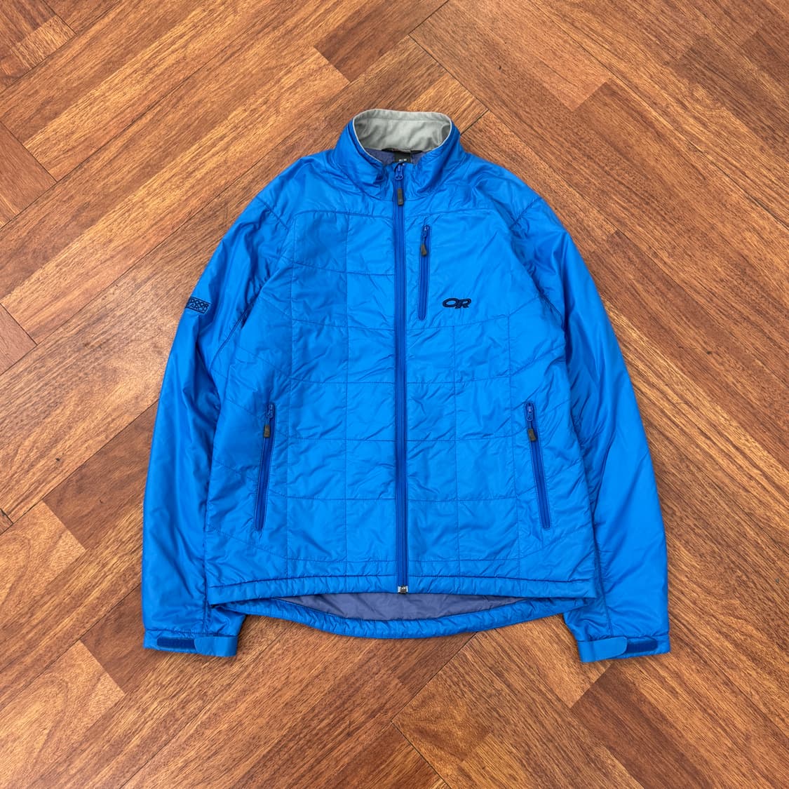 M(100) 아웃도어리서치 니오플룸 자켓  상품이미지1