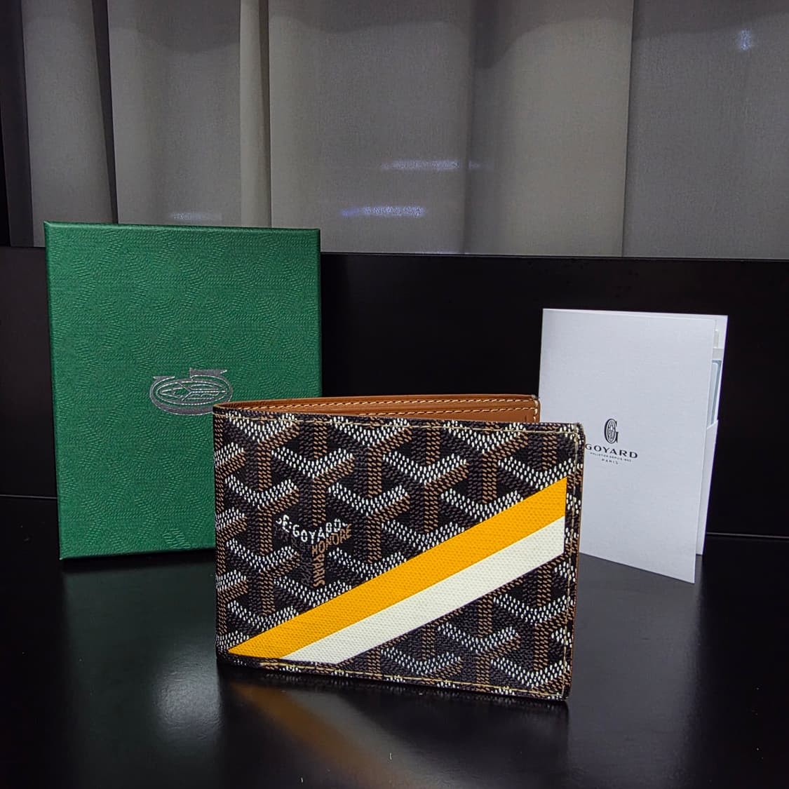 {클로젯}[마카쥬]고야드 빅투와르 블랙&탄 반지갑 상품이미지1