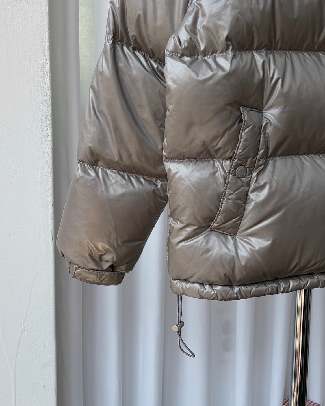 [S]마리떼 프랑소와 저버 글로시 덕다운 푸퍼 패딩 상품이미지4