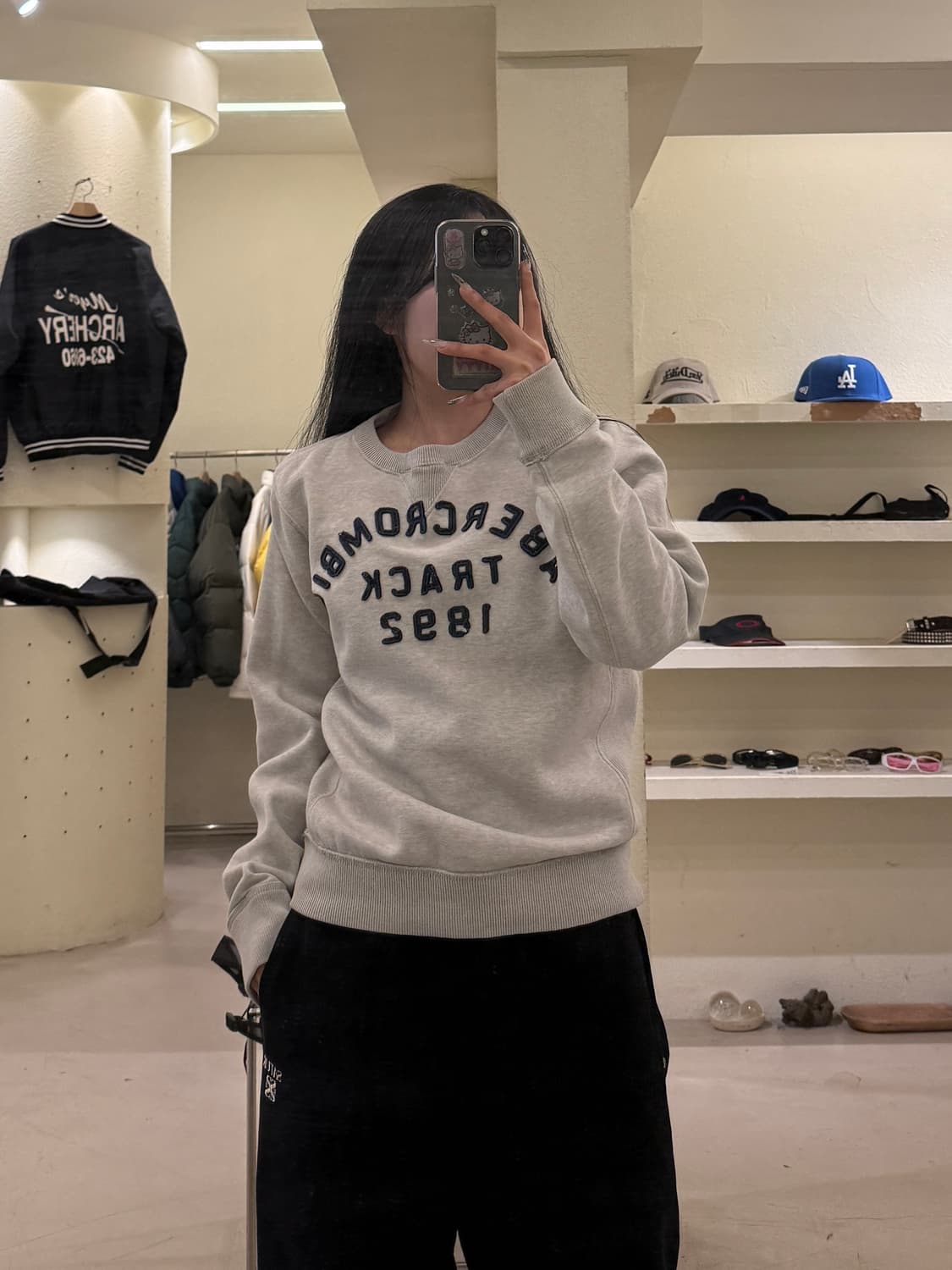 아베크롬비 y2k 아치로고 맨투맨 U773 상품이미지1