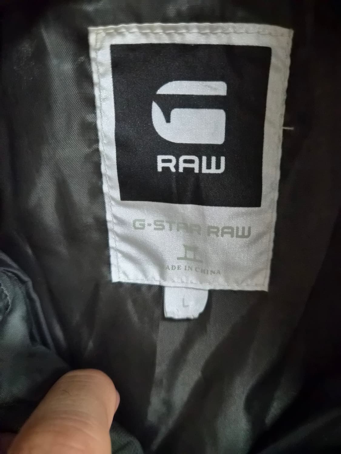 L) G-STAR RAW 지스타 퀼팅 봄버 점퍼 팝니다 상품이미지4