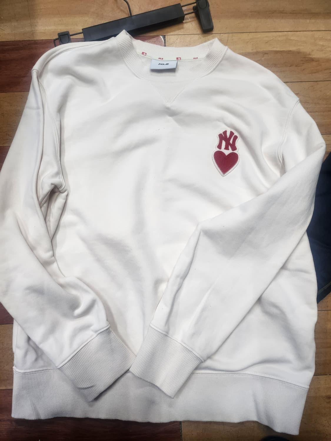 Mlb하트맨투맨s 상품이미지1