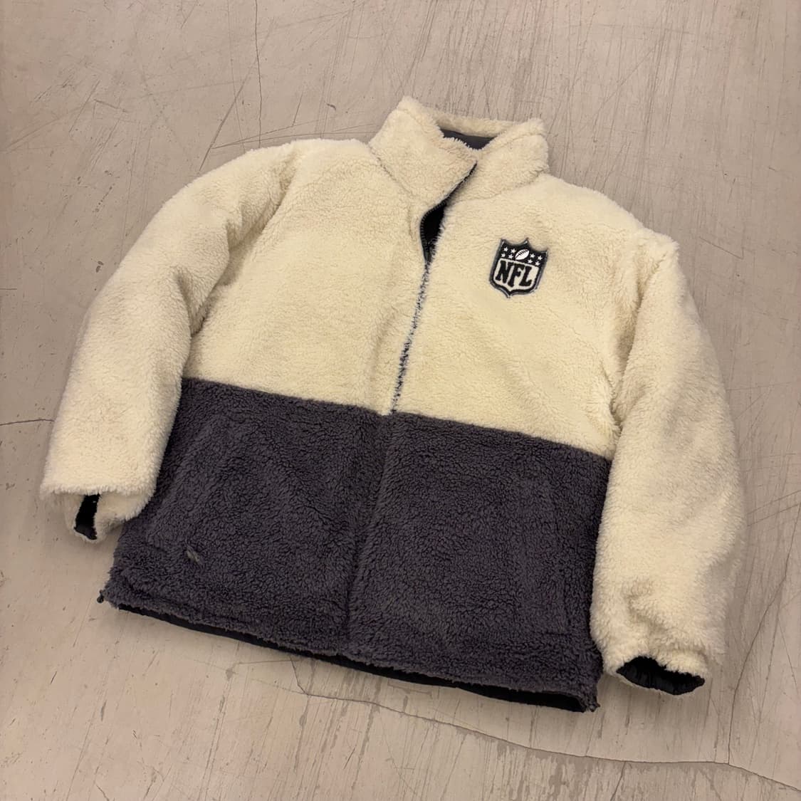 NFL 빅로고 리버시블 플리스 패딩 상품이미지2