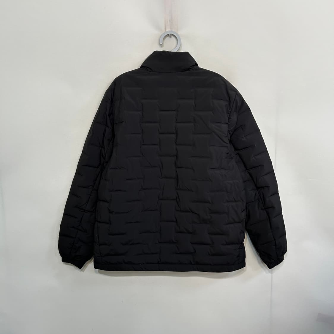 웨스트우드 2023 남성 경량패딩 105 상태최상 블랙 상품이미지3