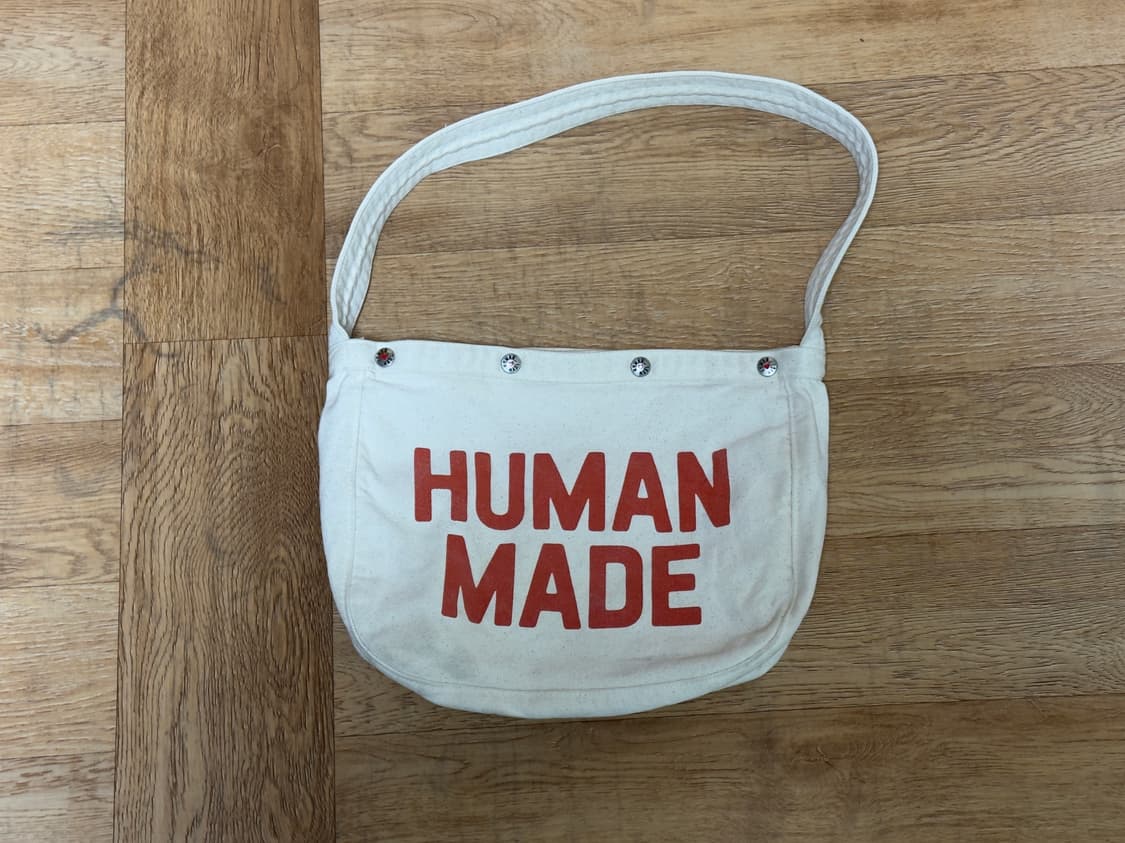 휴먼메이드 크로스백 상품이미지2