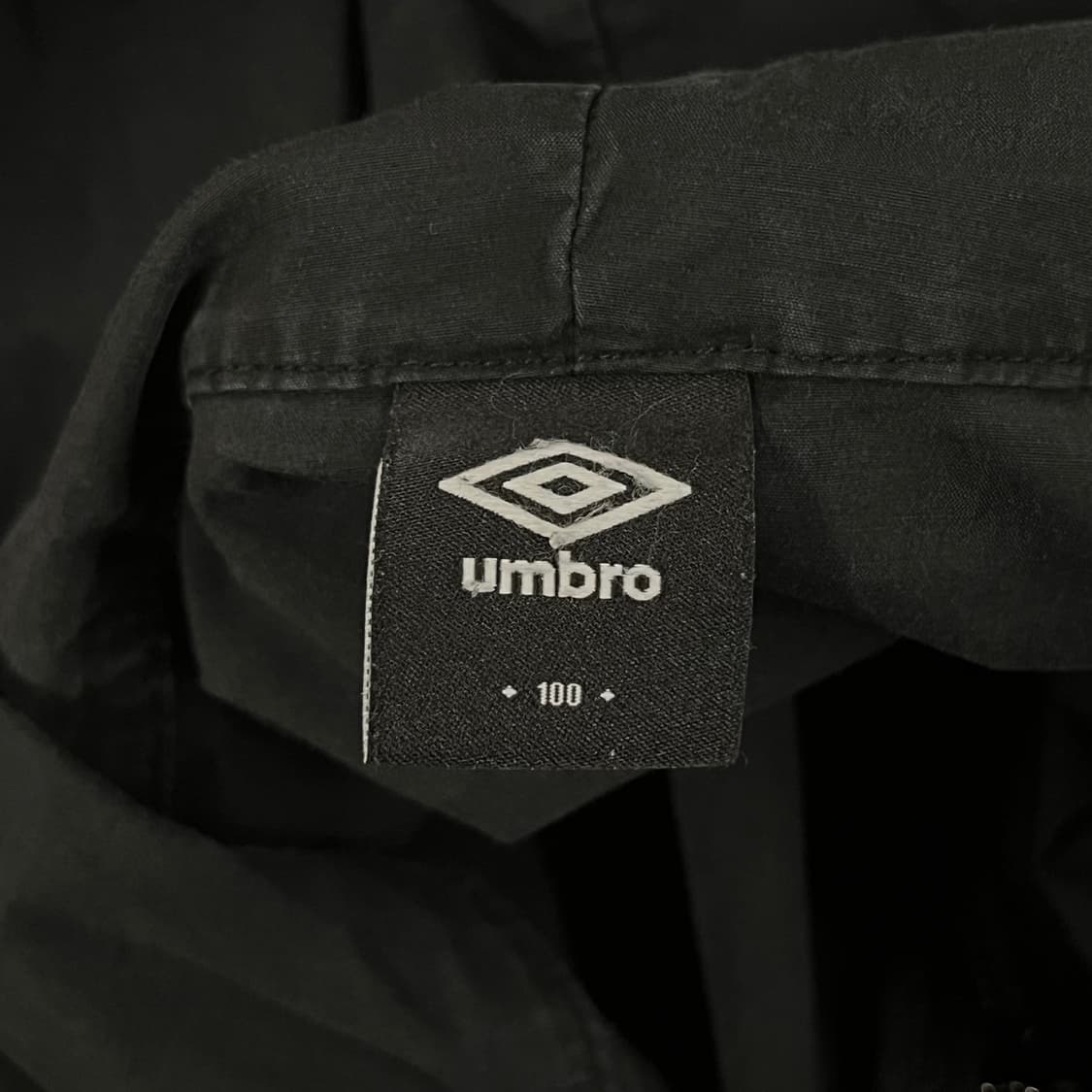 [정품/L] 엄브로 후드 하프집업 바람막이 블랙 b19 상품이미지5
