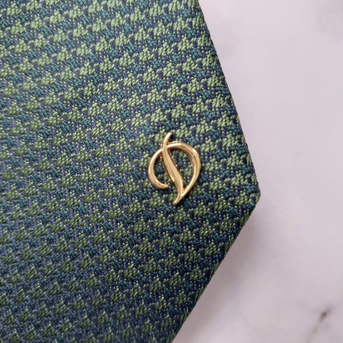 에스 티 듀퐁 실크 그린 패턴 넥타이 8.1cm A+등급 K1037
 상품이미지7