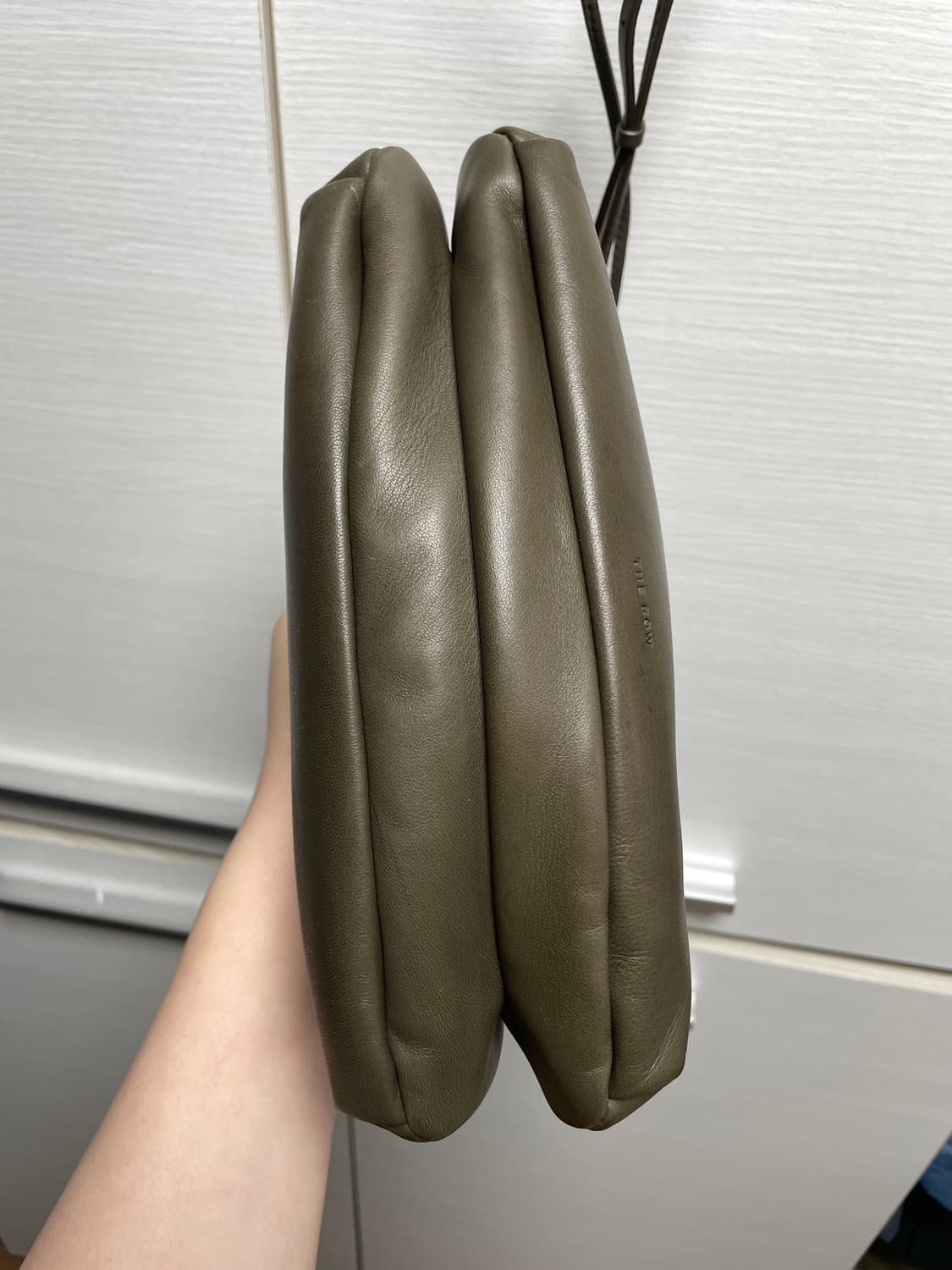 더로우 therow 부어스백 팝니다 상품이미지4