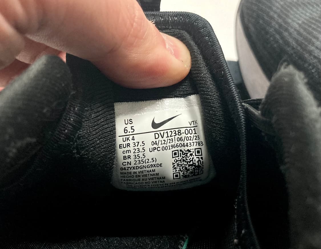 (거의 새것)나이키 모티바 런닝화 워킹화 235 상품이미지8