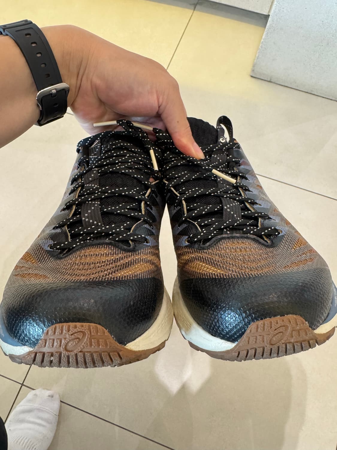 아식스젤카야노 28 FN3-S Anthracite Antique gold 상품이미지1