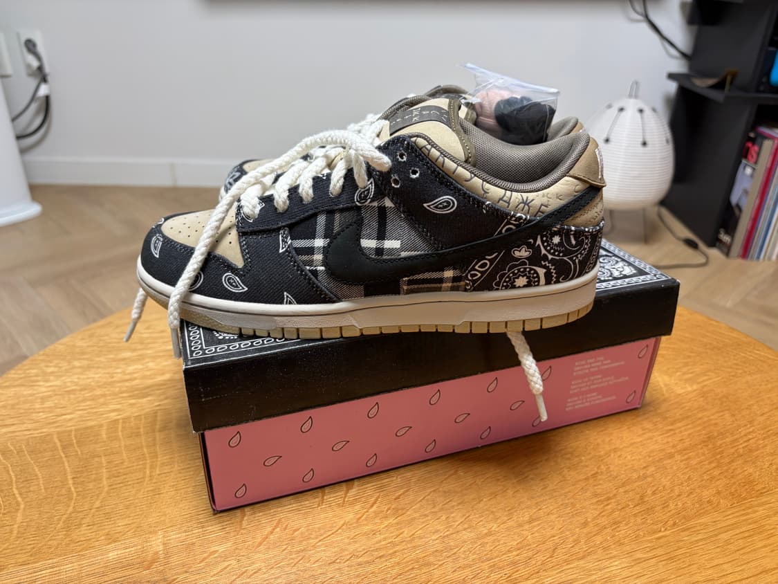 트래비스캇 덩크 sb 로우 265 상품이미지2