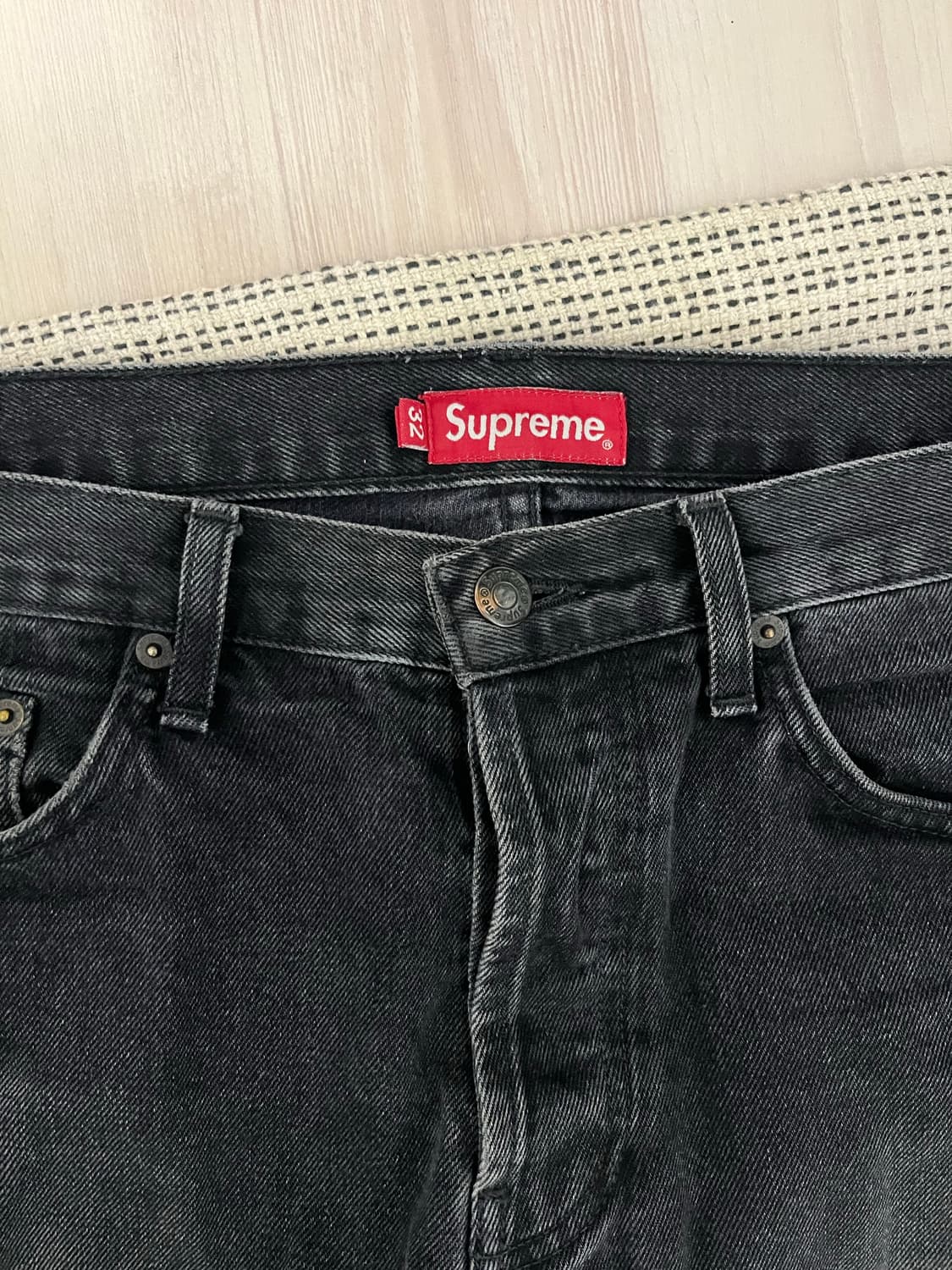 슈프림 슬림 데님진 블랙 흑청 32 usa 상품이미지6