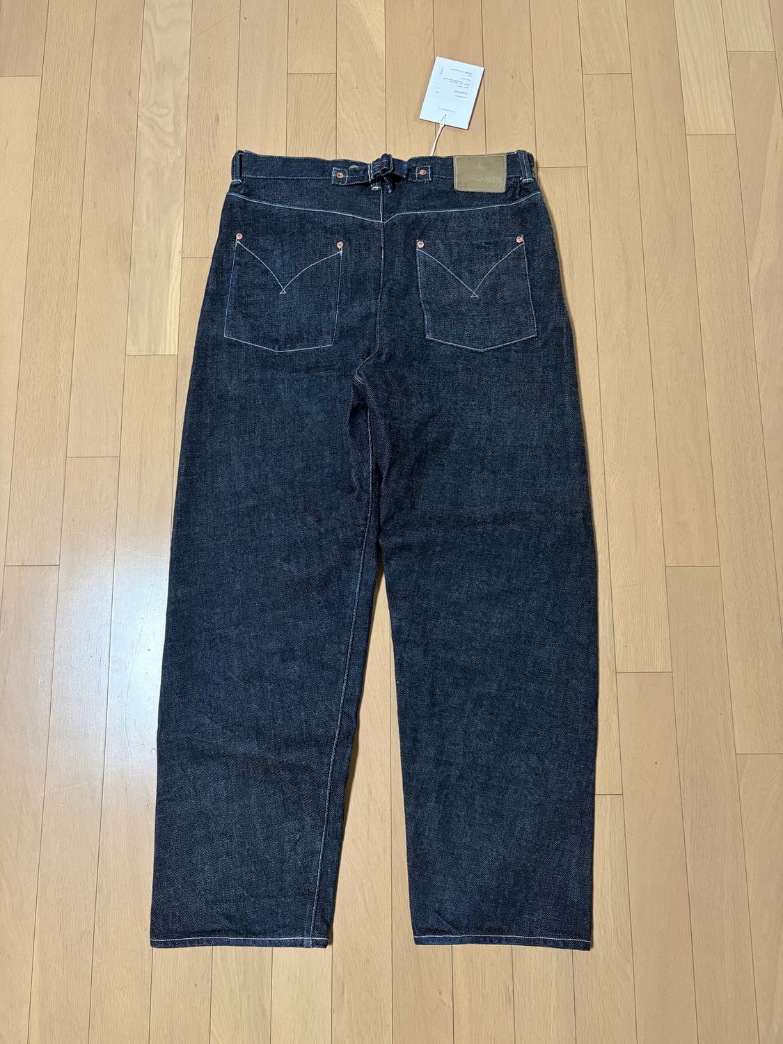 [L] 나이스네스 niceness 25ss P.ASHETON navy 상품이미지7