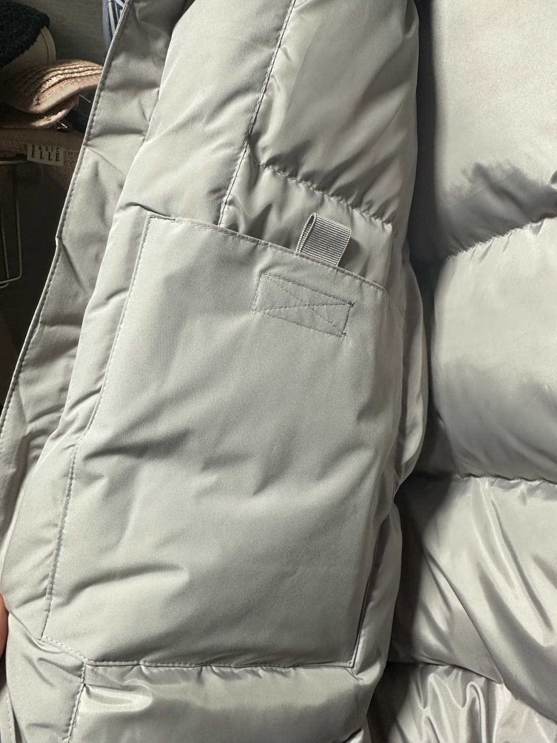 세컨모놀로그 에어 포스 다운 패딩 그레이 상품이미지5