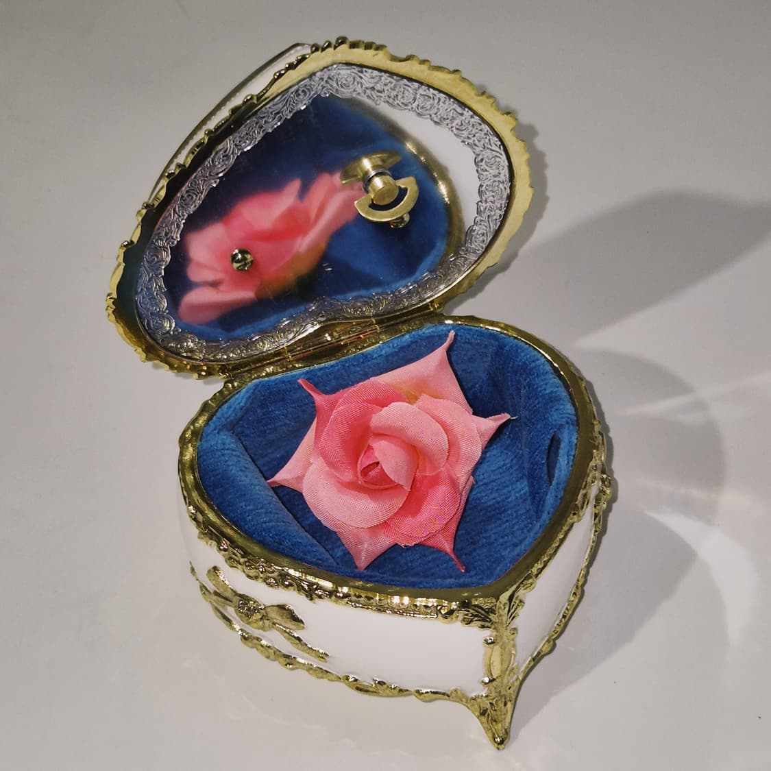80s 산쿄 엔틱 여인 카메오 하트 오르골 보석함 상품이미지10