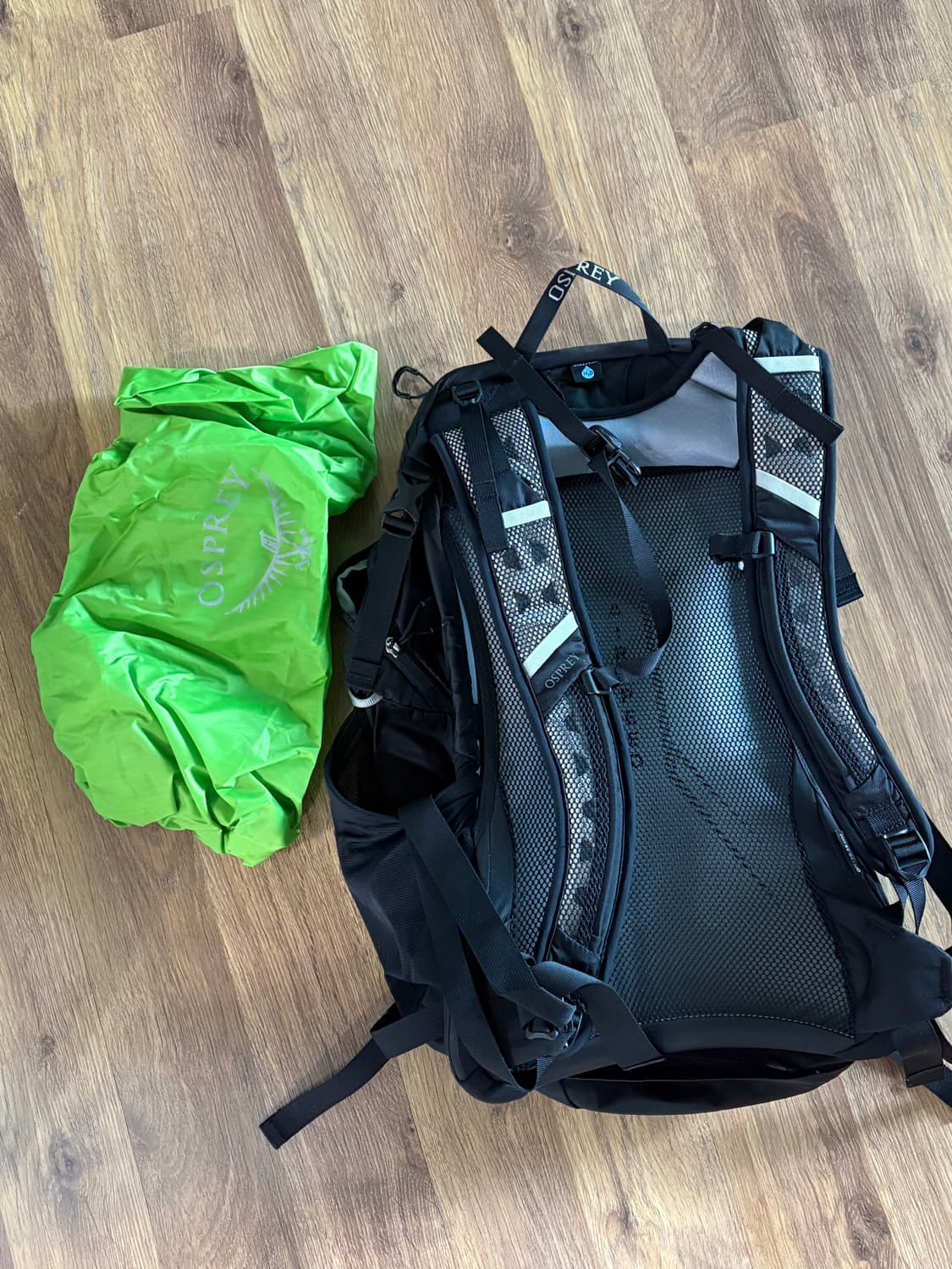 오스프리 26L 백팩 상품이미지2