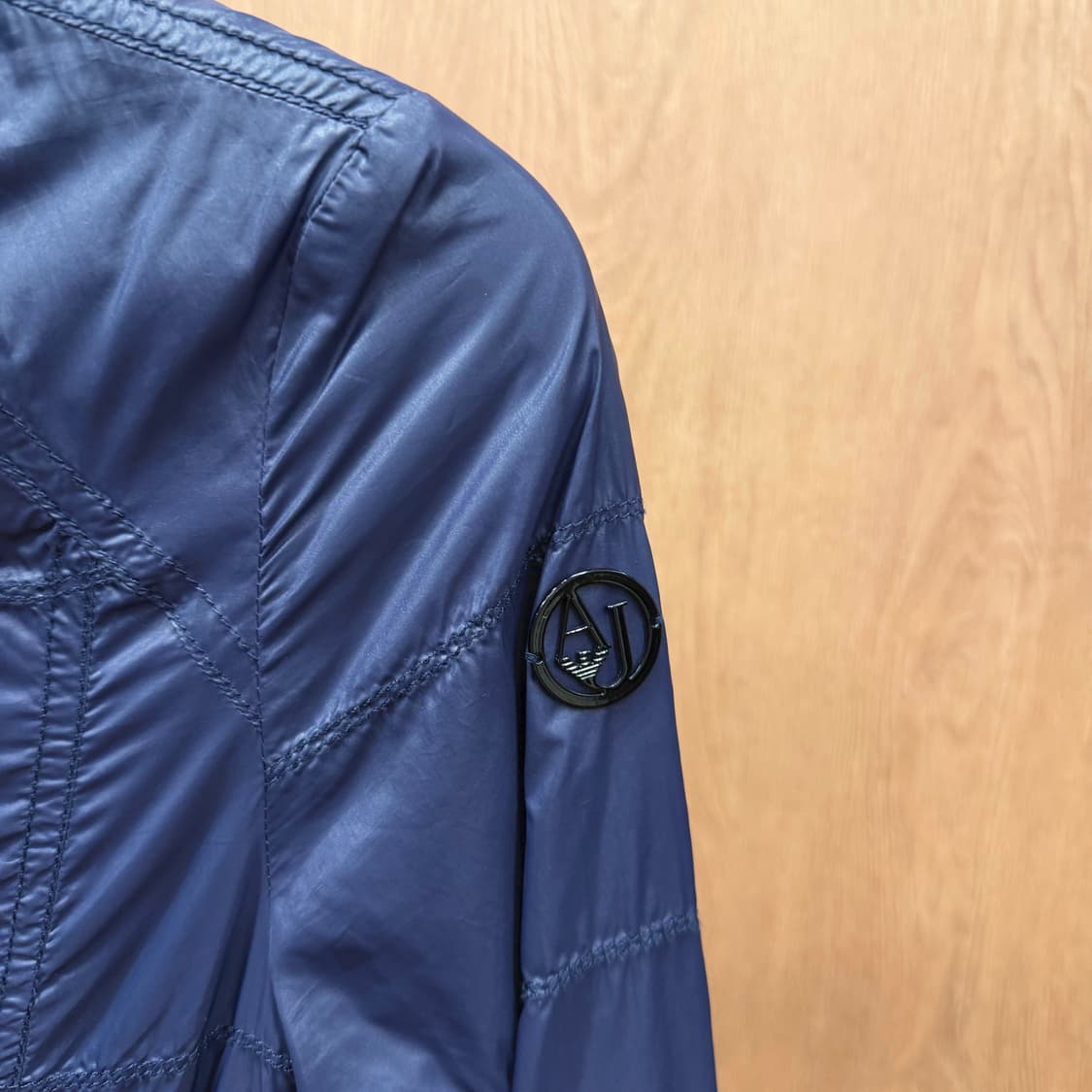 아르마니 진스 롱 후드 자켓 드로우 스트링 로고 장식 디테일 네이비 상품이미지6