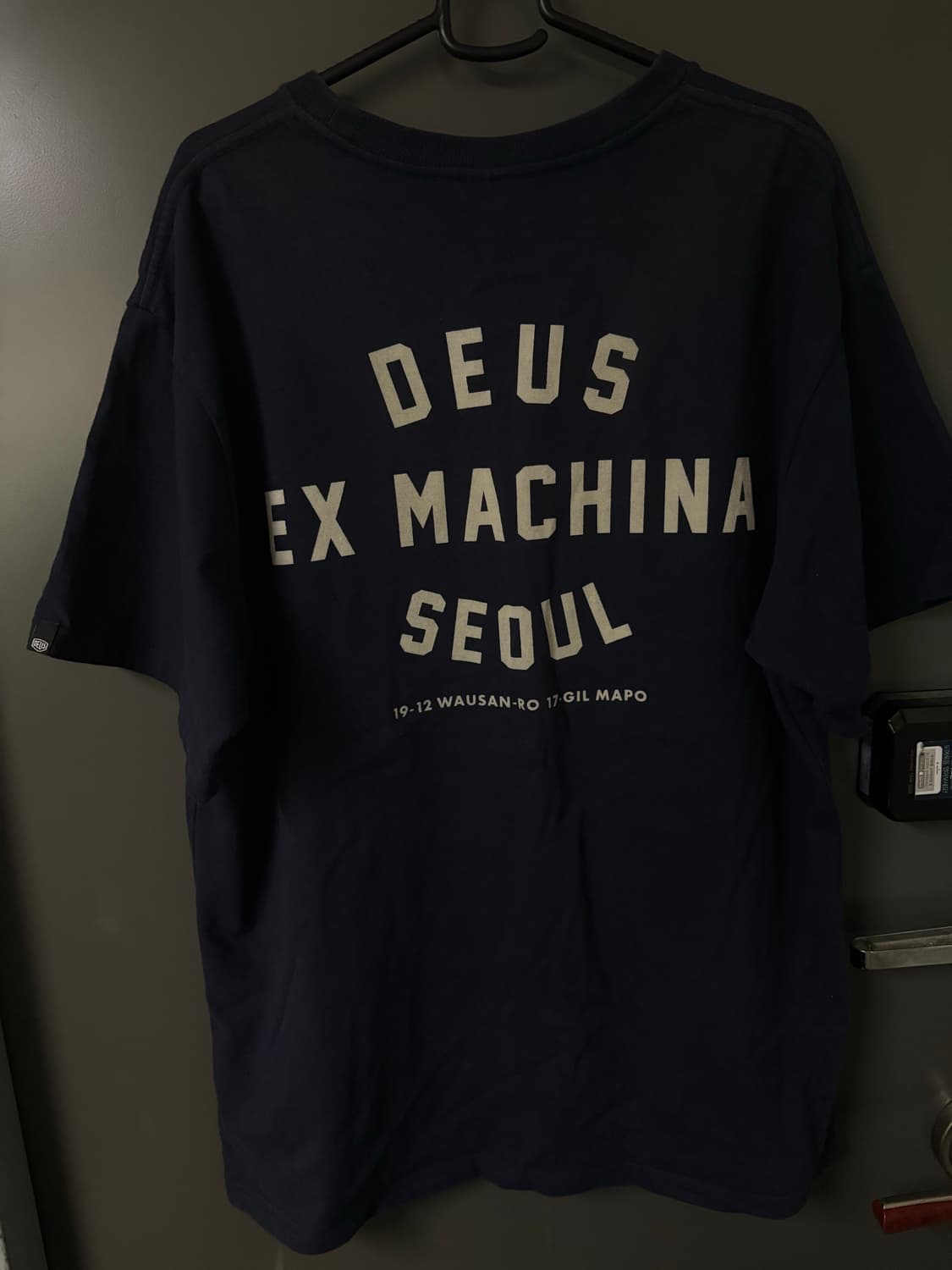 데우스 서울 티셔츠 L 상품이미지3