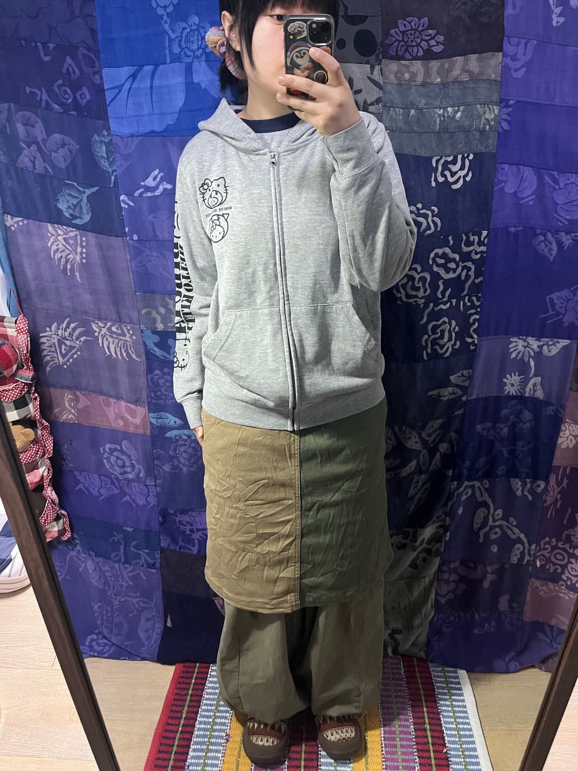 Sanrio 비부타 & 헬로키티 콜라보 후드집업 상품이미지5