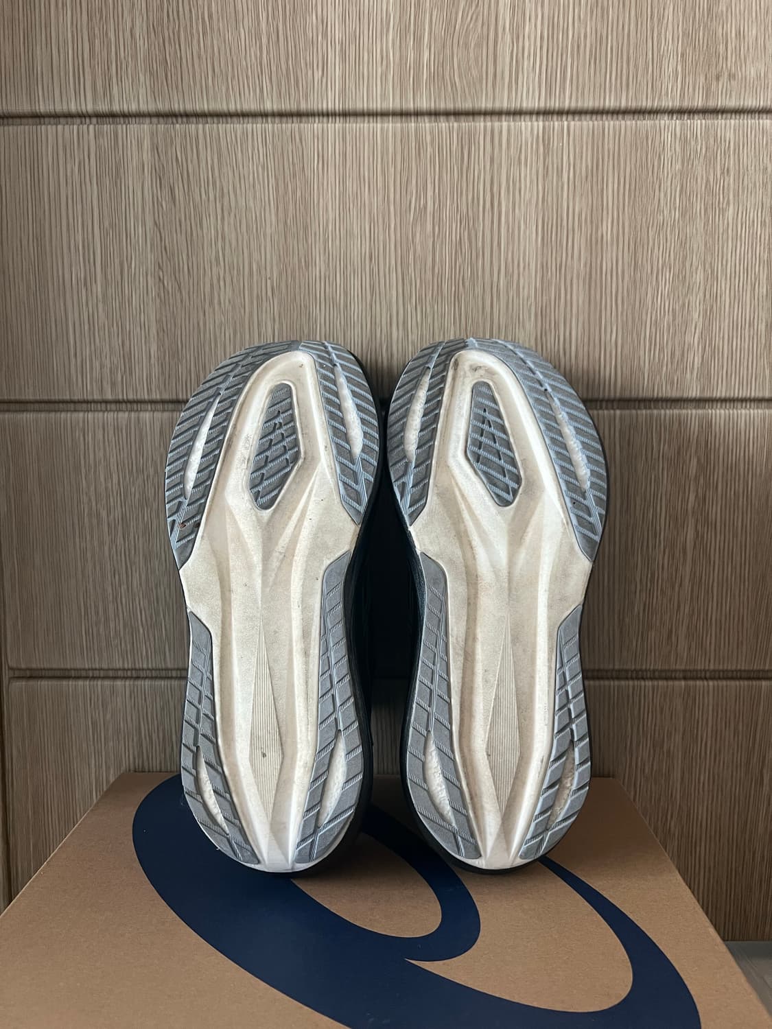 아식스 메가블라스트 블랙 270 상품이미지6