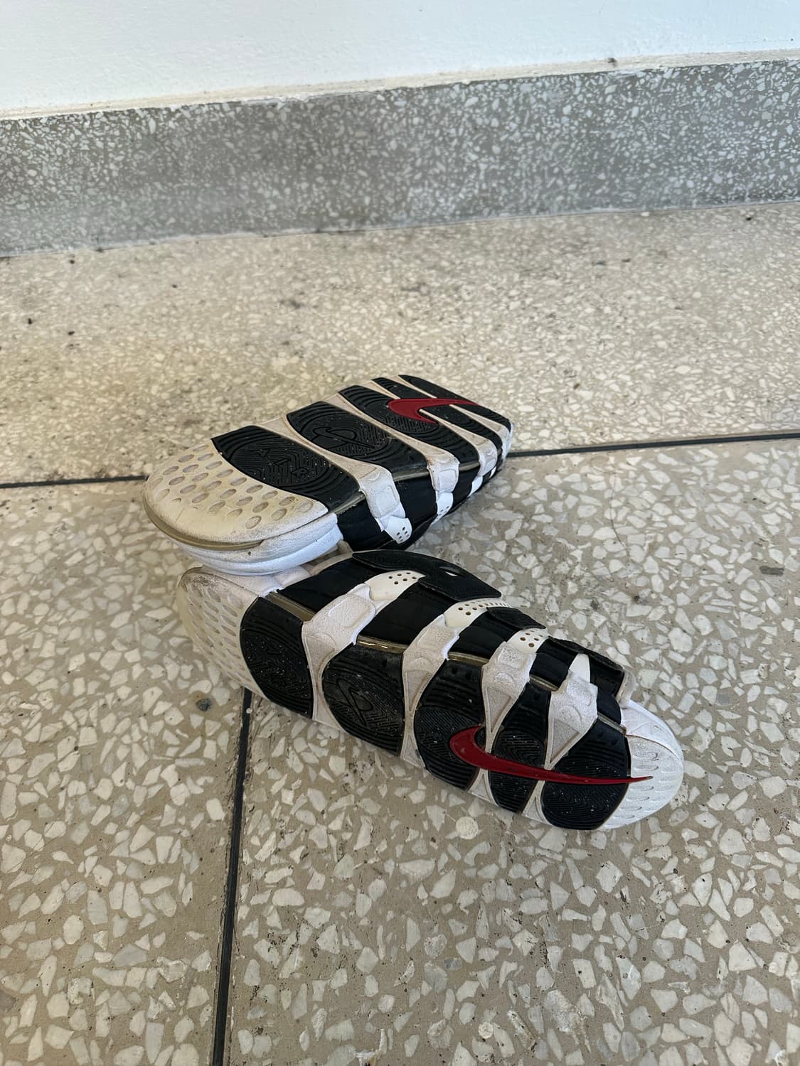 Nike Air More Uptempo Slide 상품이미지5