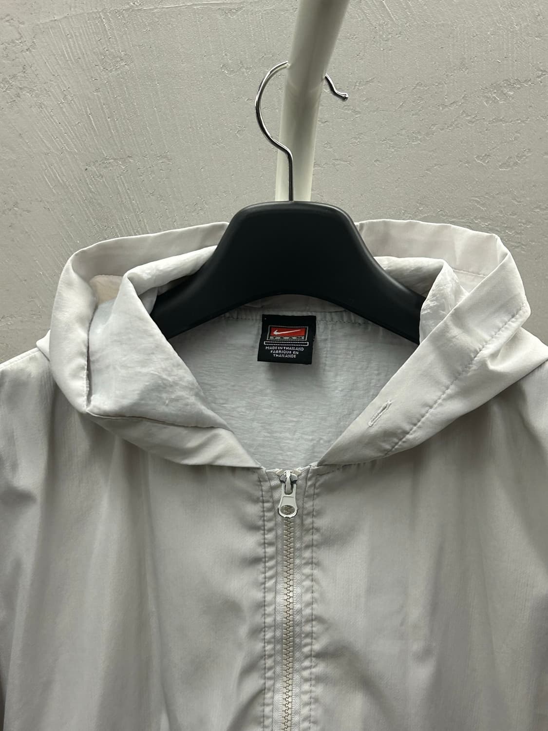 나이키 바람막이 화이트/블랙 후드집업 상품이미지4