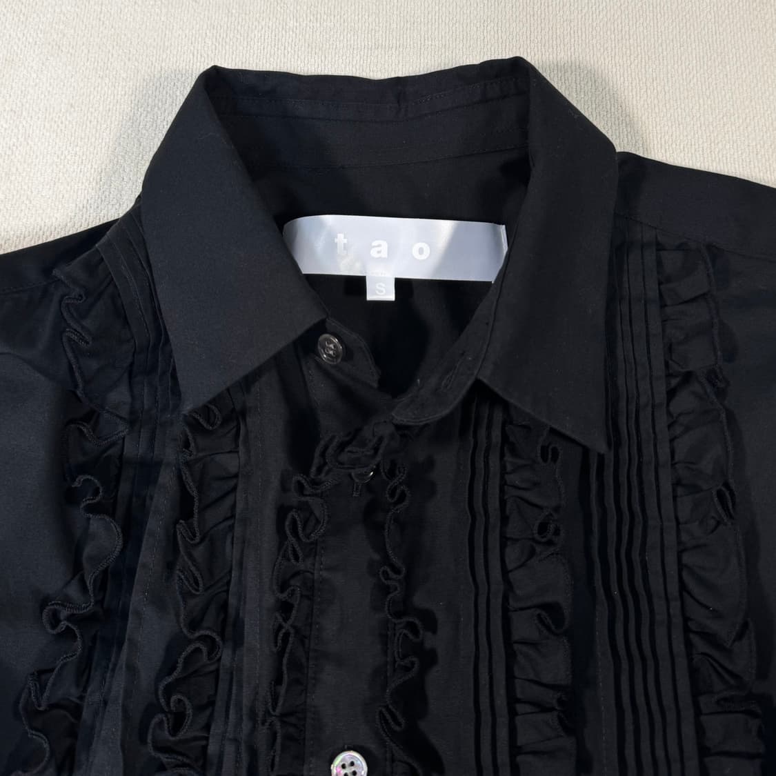 Ruffle Black Shirt  상품이미지5