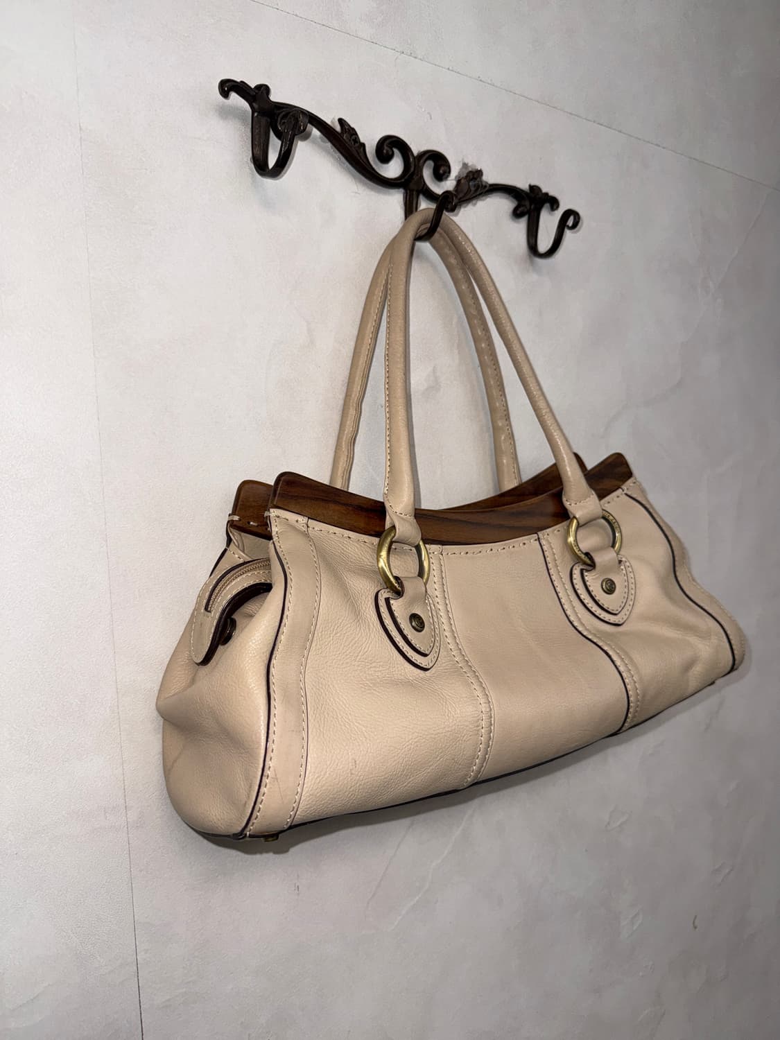 Pierre Cardin ivory wood shoulder bag 상품이미지2