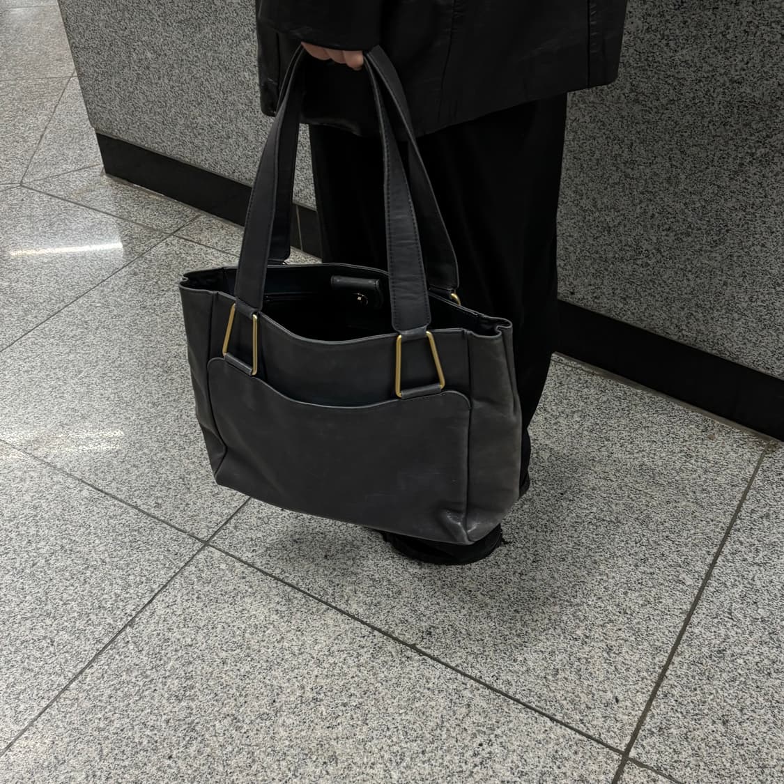 vtg cowhide tote bag 상품이미지3