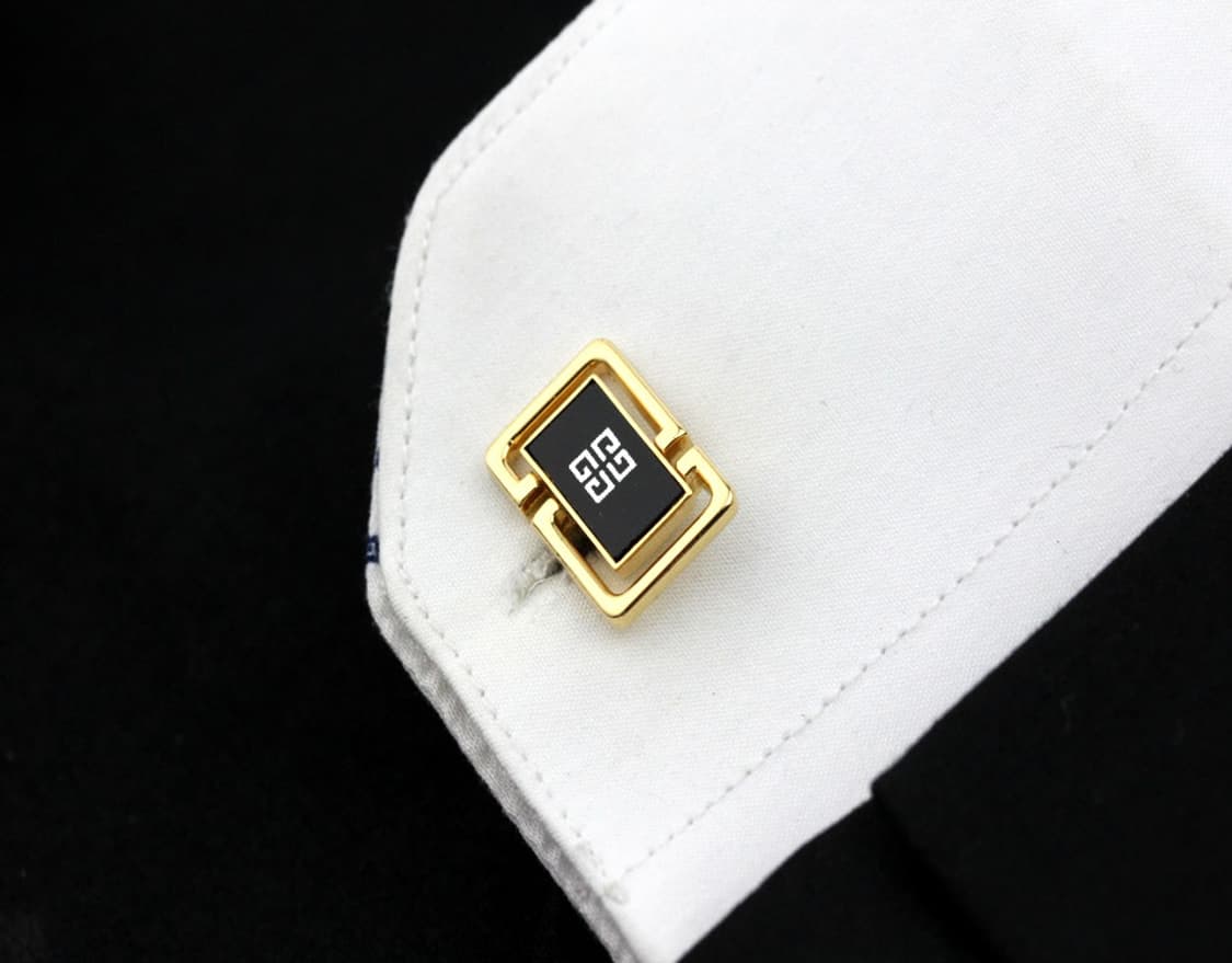 지방시 A+등급 남자 명품 커프스 상품이미지6