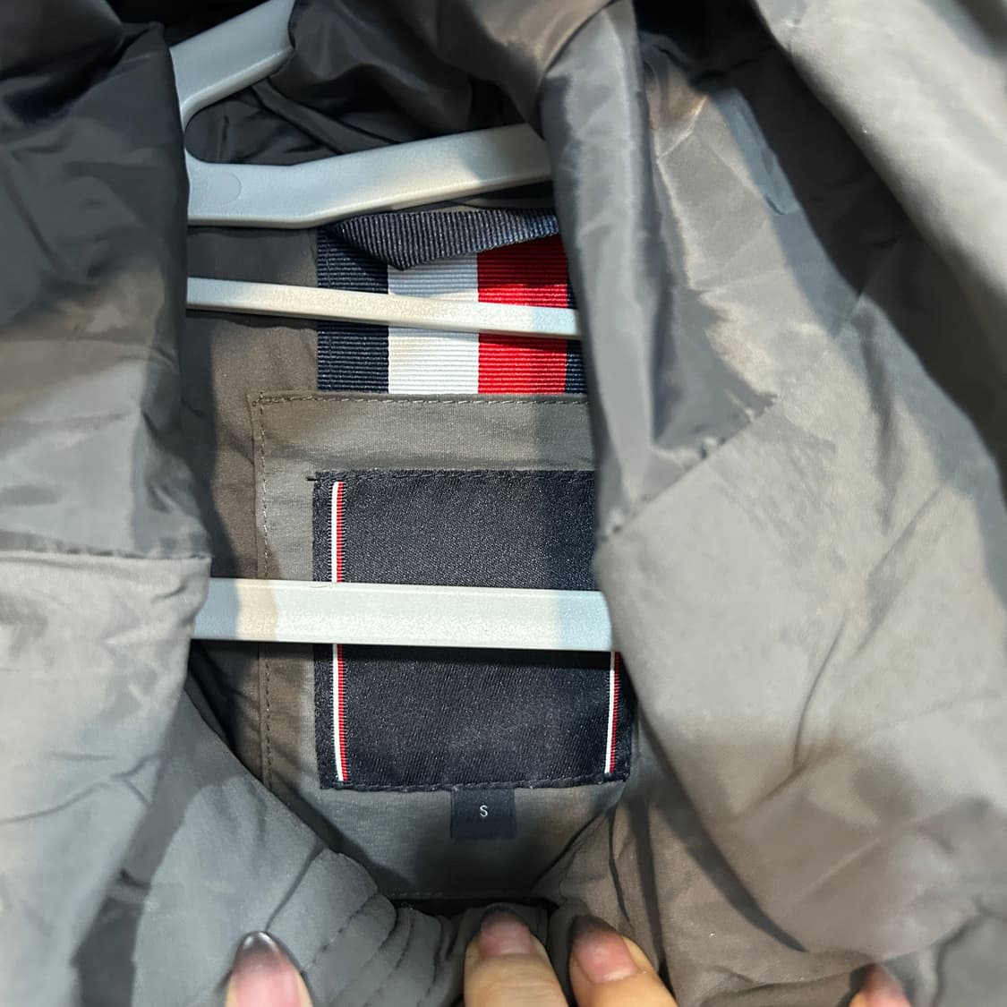 타미힐피거 남성 다운 패딩 95-100정도 상태최상 상품이미지2