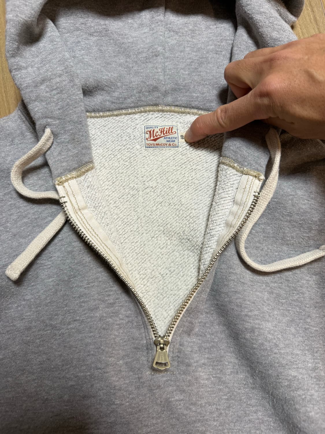 토이즈맥코이 하프집업 스웻셔츠 상품이미지3