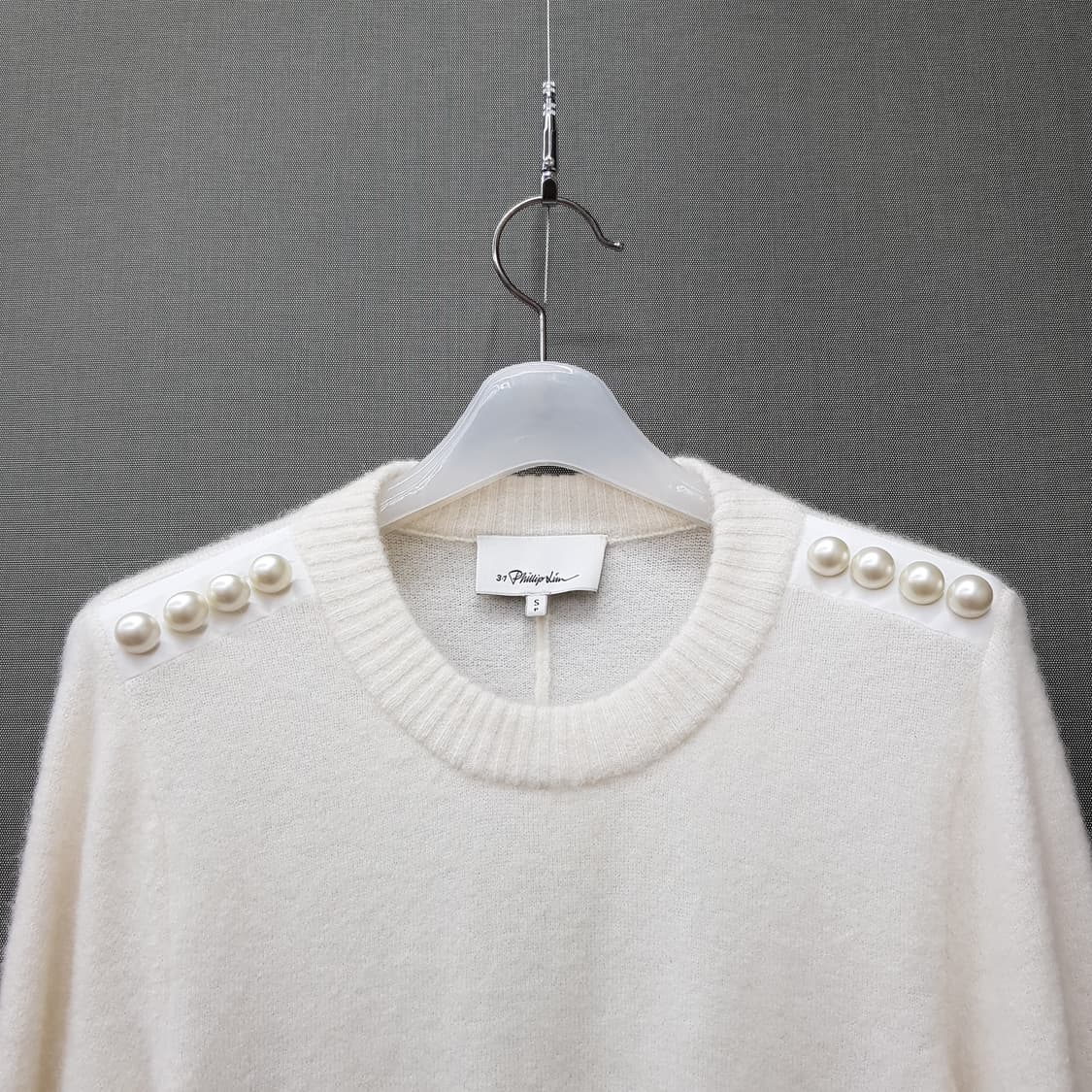 3.1필립림 Phillip Lim 펄 버튼 장식 크림 니트 S사이즈 상품이미지3