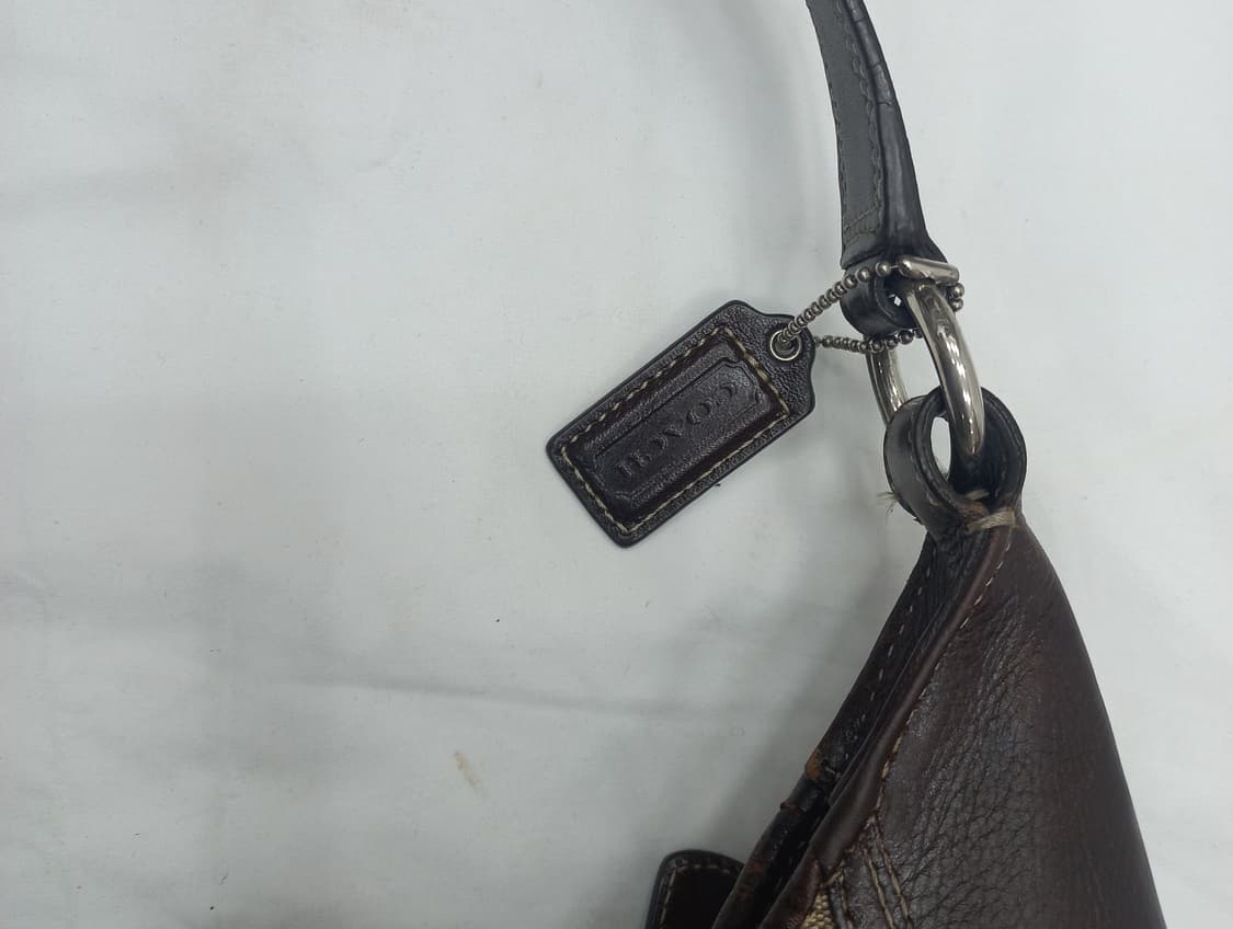 코치 시그니처 숄더백 브라운 상품이미지4