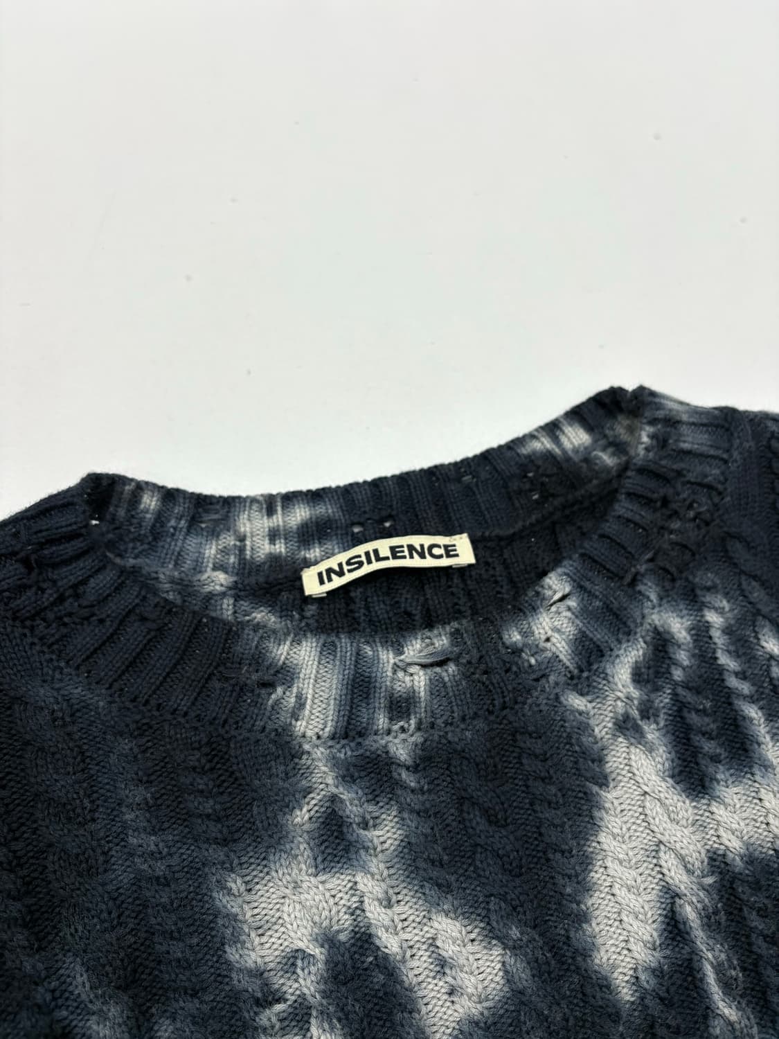 인사일런스 타이다이 케이블 니트 상품이미지3