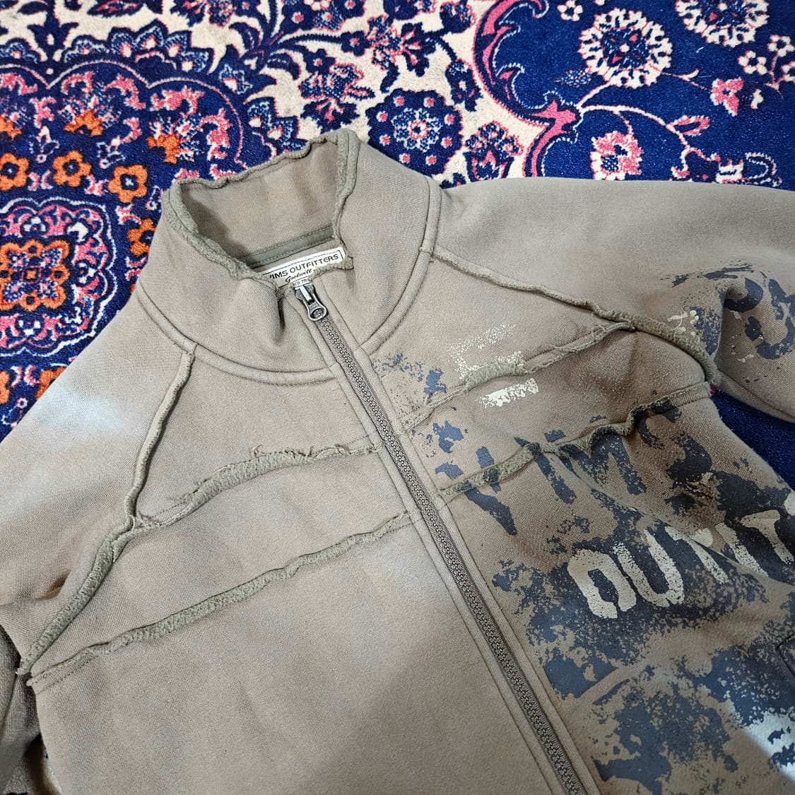 빔즈아웃피터스 y2k 빈티지 워시드 패인팅 집업 기모자켓  상품이미지2