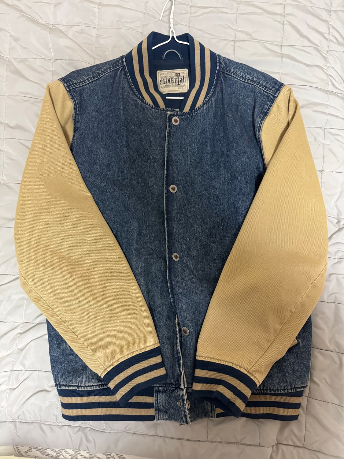 리바이스 실버탭 데님 바시티 상품이미지1