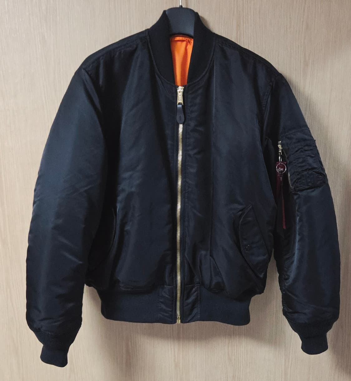 (착샷) 알파인더스트리 ma-1 블랙  상품이미지1