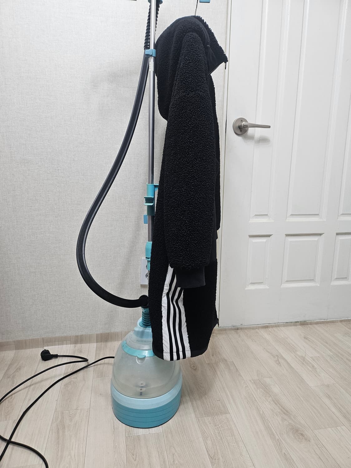 (100~105)L☆초대장급☆아디다스 어반2중지퍼[검흰] 보아롱후리스점퍼 상품이미지4