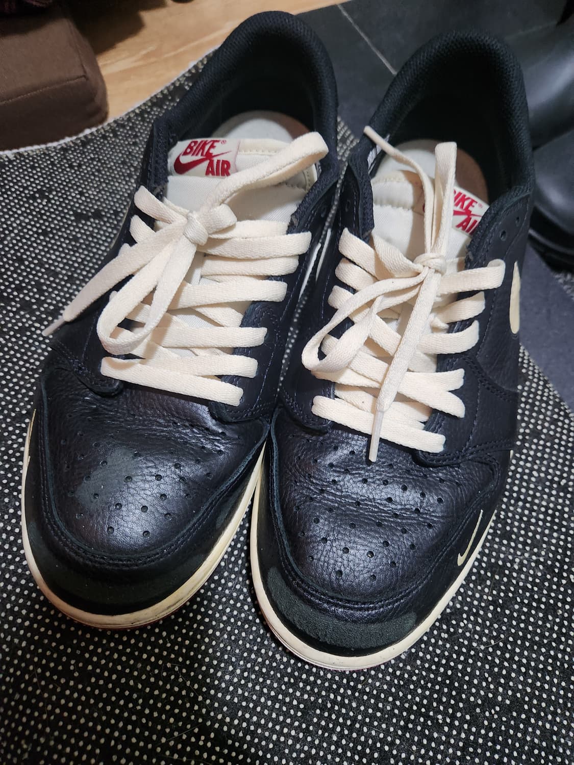 나이키 조던 1 로우 나이젤 실베스터 (285) 상품이미지1